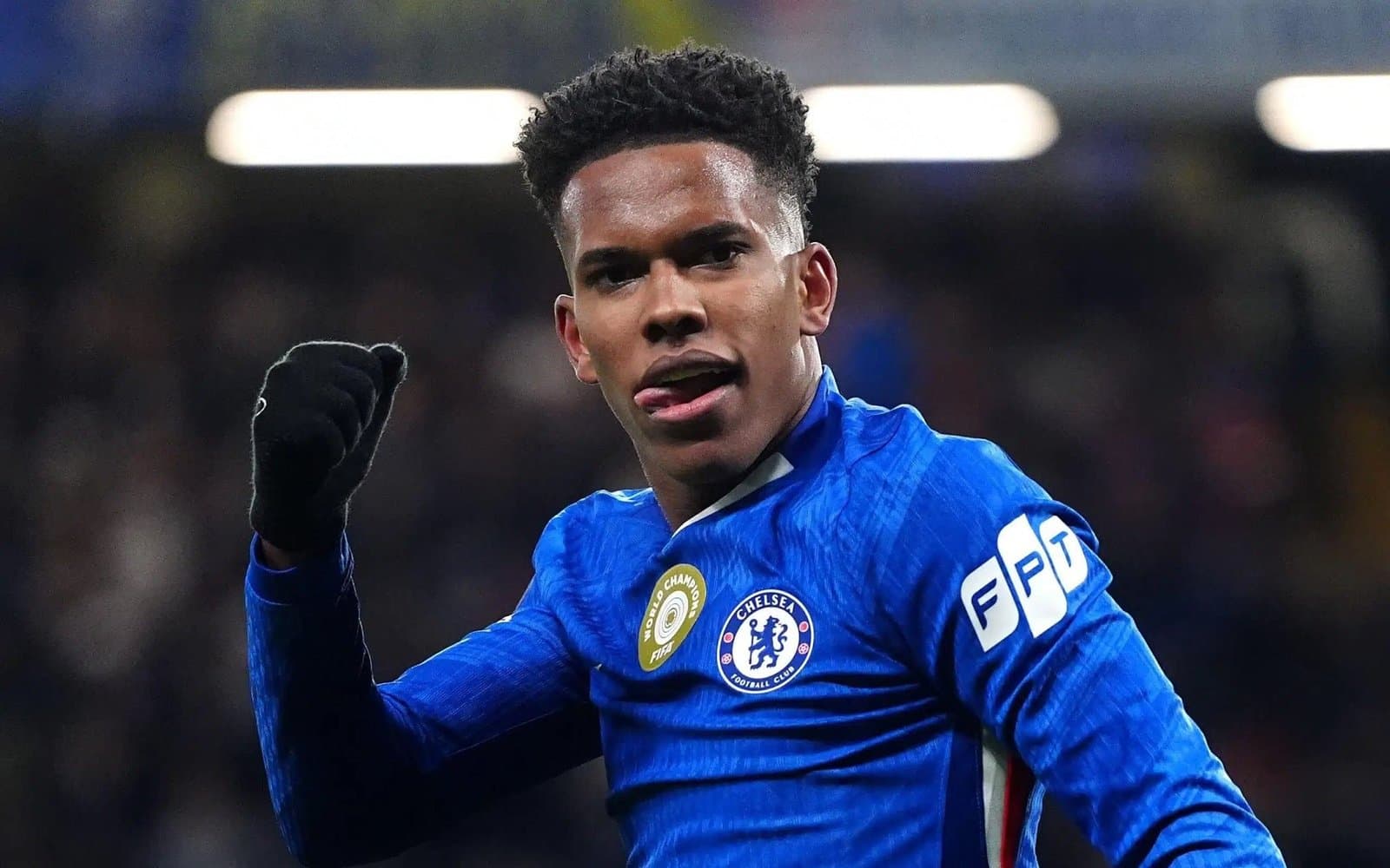 Estêvão ultrapassa Vinícius Júnior e se torna o jogador brasileiro mais valioso do Mundo; confira