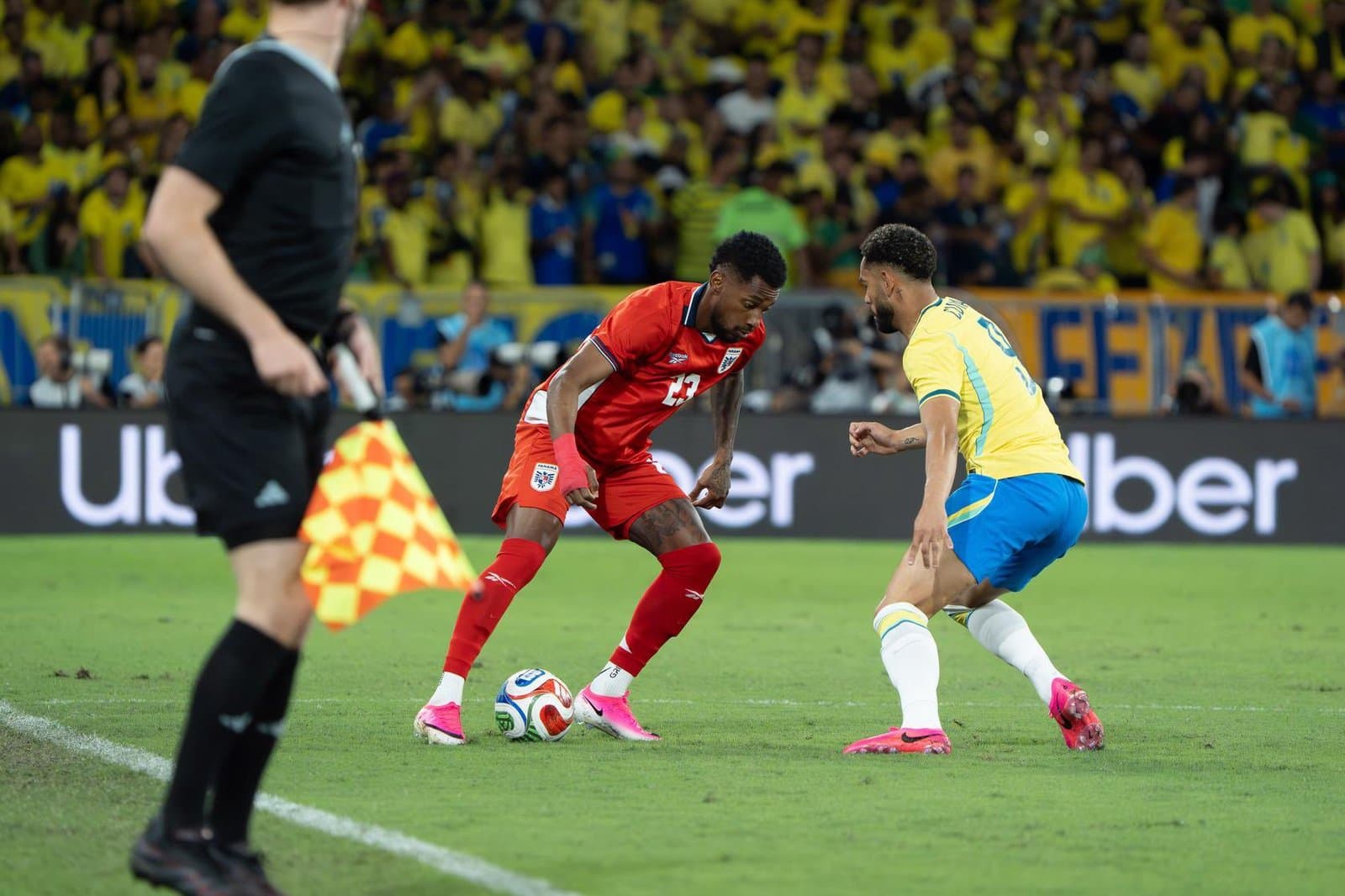 Seleção Brasileira goleia o Panamá em último compromisso no Brasil antes de estreia na Copa do Mundo; veja