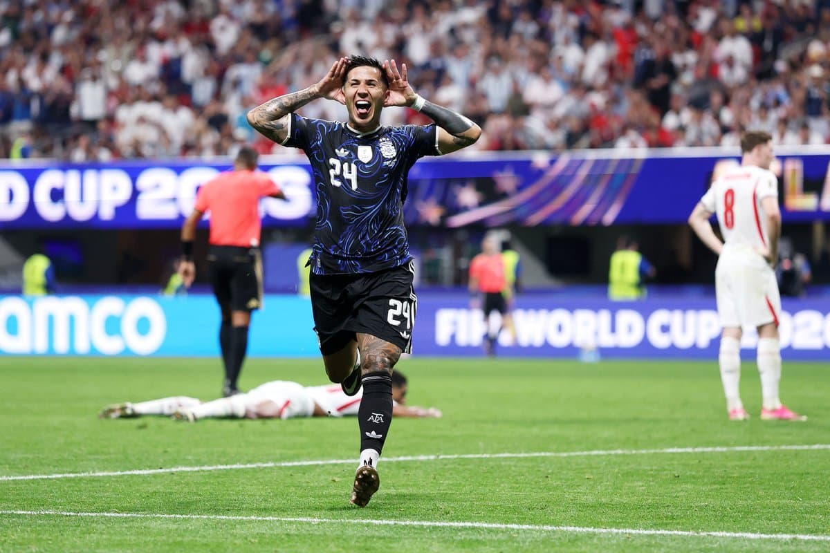 Argentina conquista virada heroica sobre a Inglaterra e se garante na final da Copa do Mundo; veja